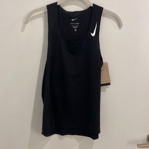 NWT NIKE Running Dri-Fit Aeroswift tank black size S